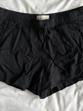 NWOT A+F Linen Pull on Short